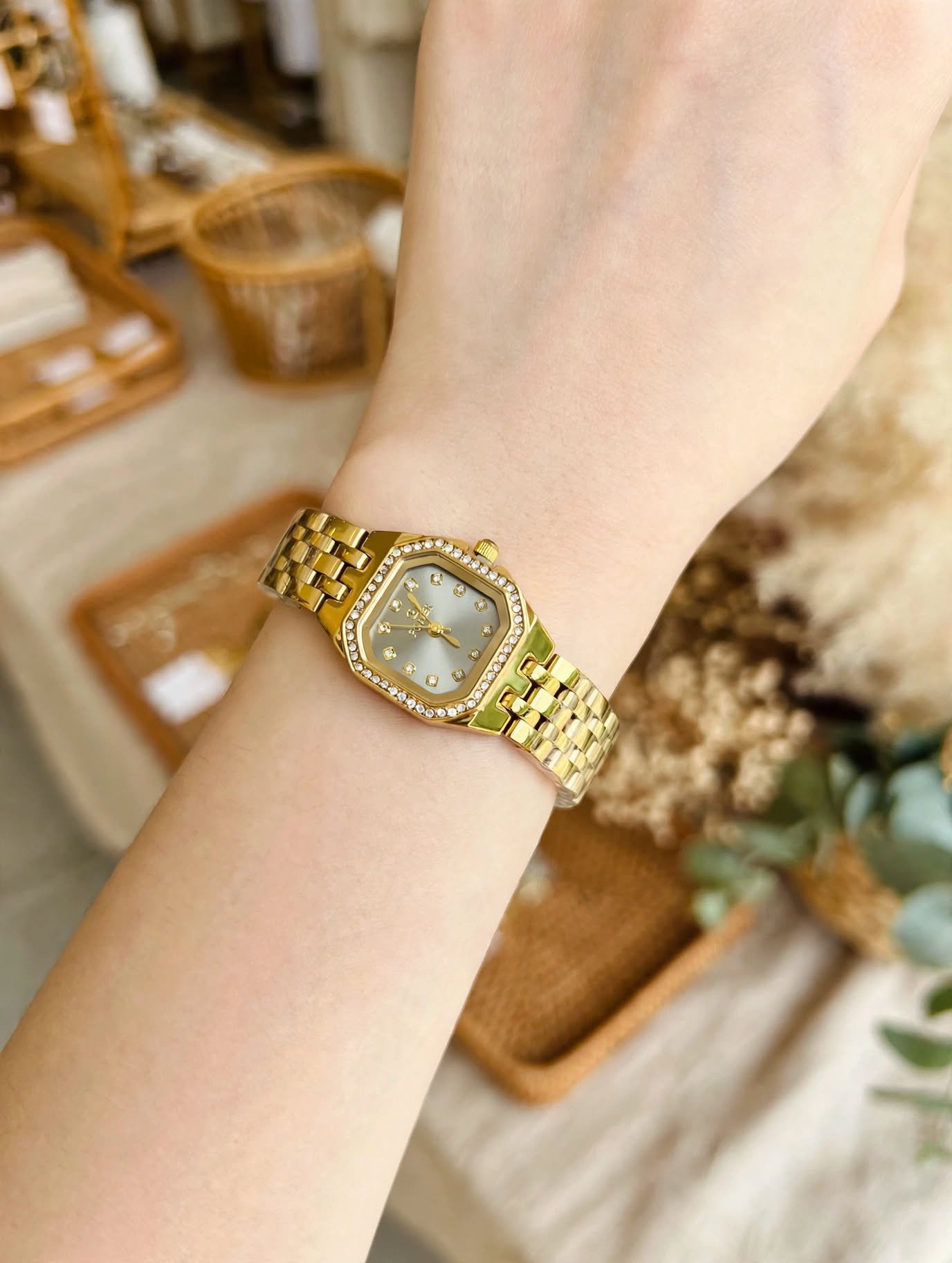 Golden Octa Mini Watch