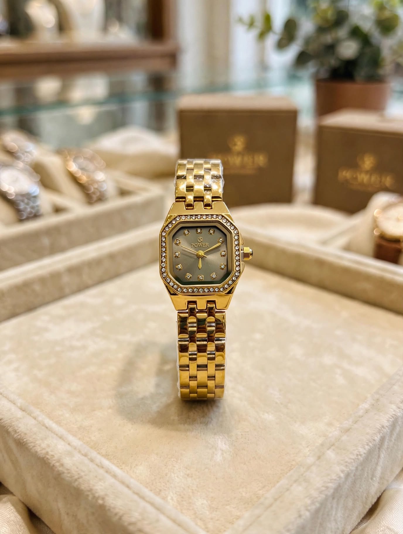 Golden Octa Mini Watch