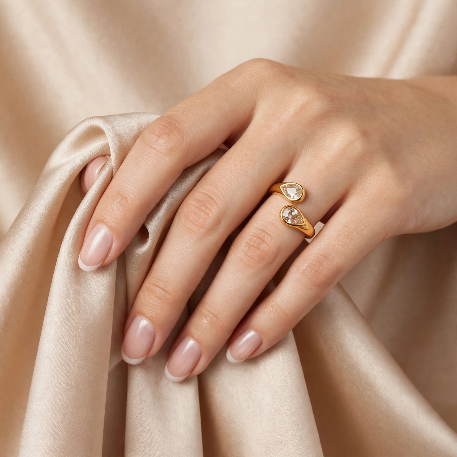 Minimalist Zircon Ring - 18K Gold Plated | MS Jewelry
