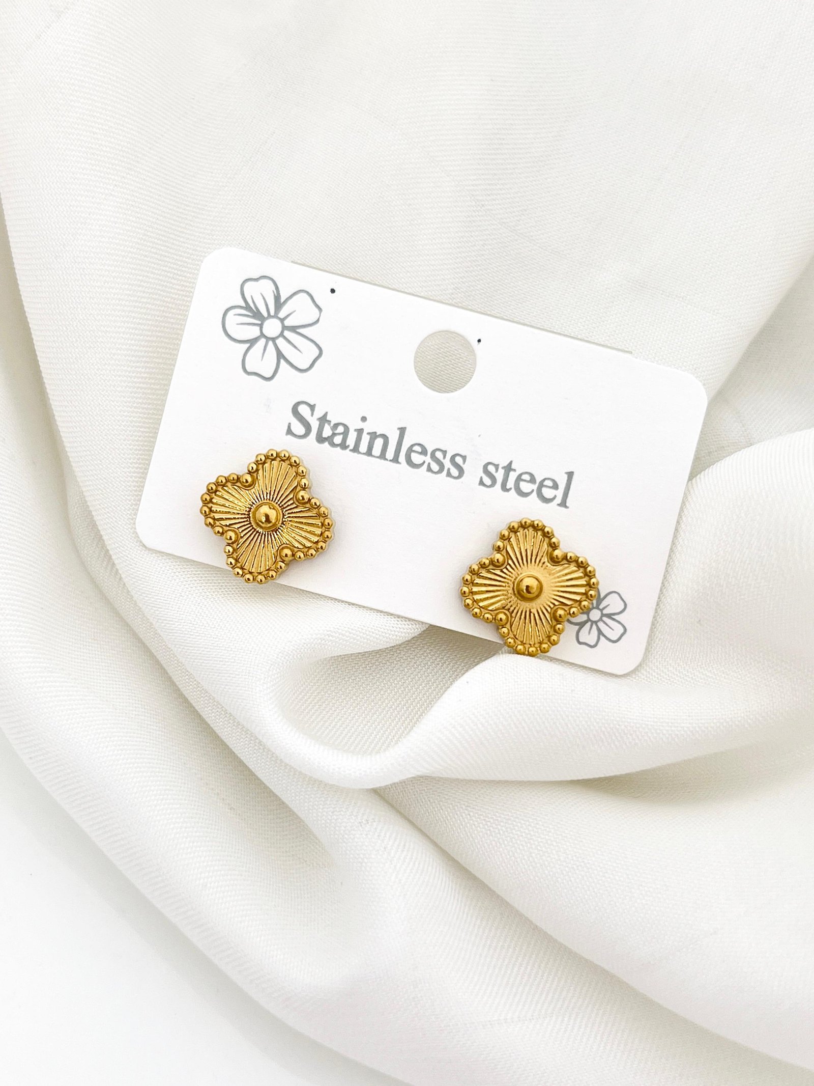 Lucky Clover 3-in-1 Jewelry Set - Gold Flower Necklace, Bracelet & Earrings | MS Jewelry