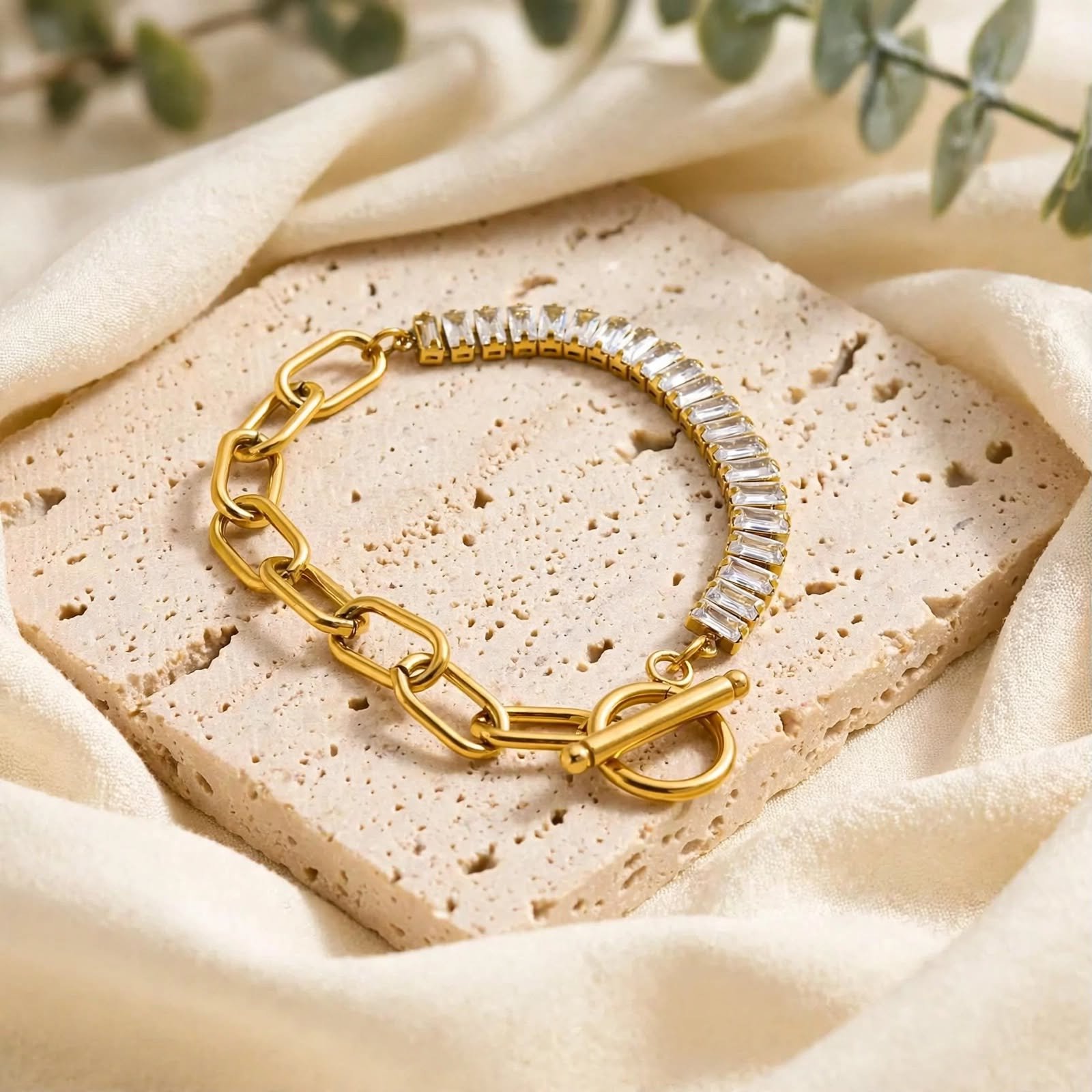 Baguette Toggle Chain Bracelet