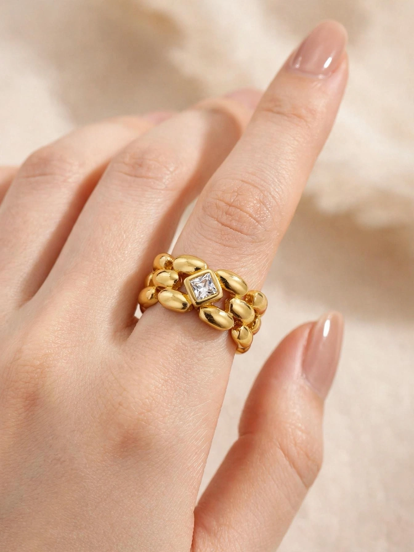 Bold Chain Ring - Square Zircon Statement Gold | MS Jewelry