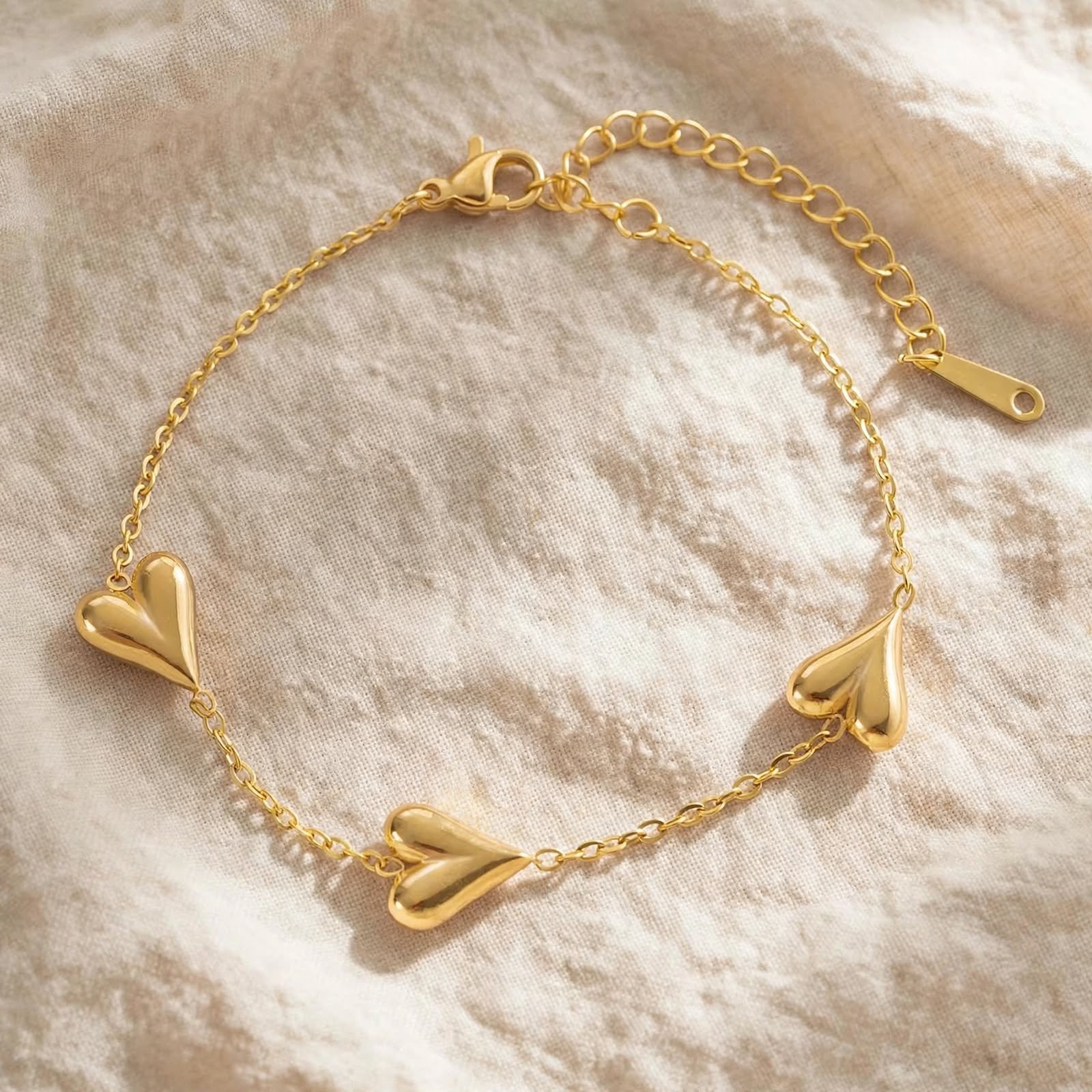 Triple Heart Bracelet - Puffed Love Hearts Gold | MS Jewelry